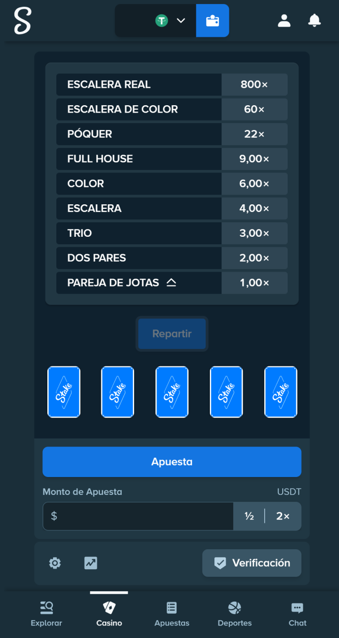 En la partida de póker de Stake, establece tu nivel de apuesta inicial antes de que se repartan las cartas.